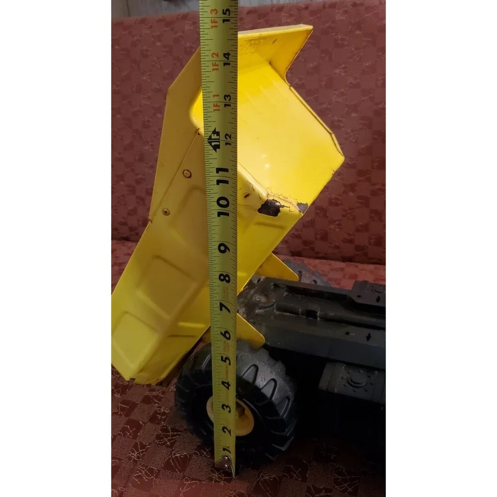 Vintage 1993 Tonka XMB-975 Construction Dump Truck Pressed Steel Yellow Black